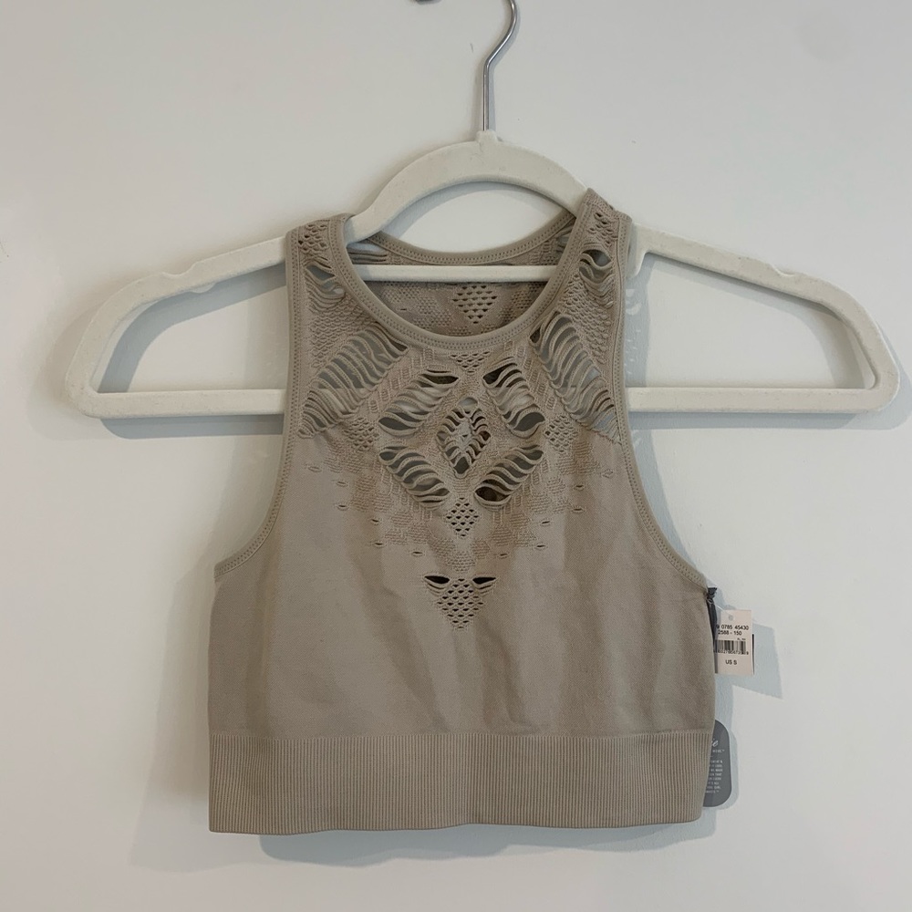 ✨NWT Aerie Laser Cut High Neck Sports Bra✨